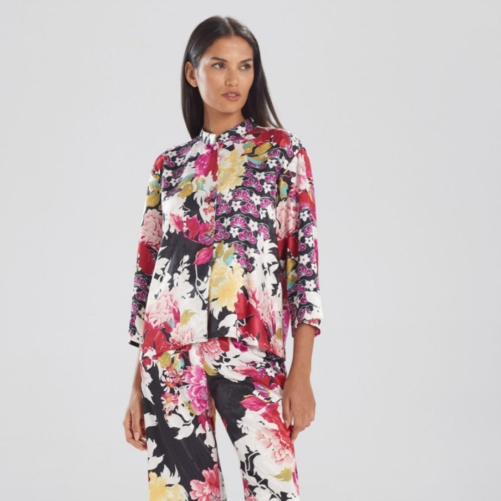 NATORI IMPERIAL GARDEN MANDARIN PJ Blouse! Size Medium.